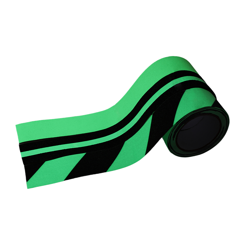 How to control stripe uniformity defects in the production process of luminous twill strips?